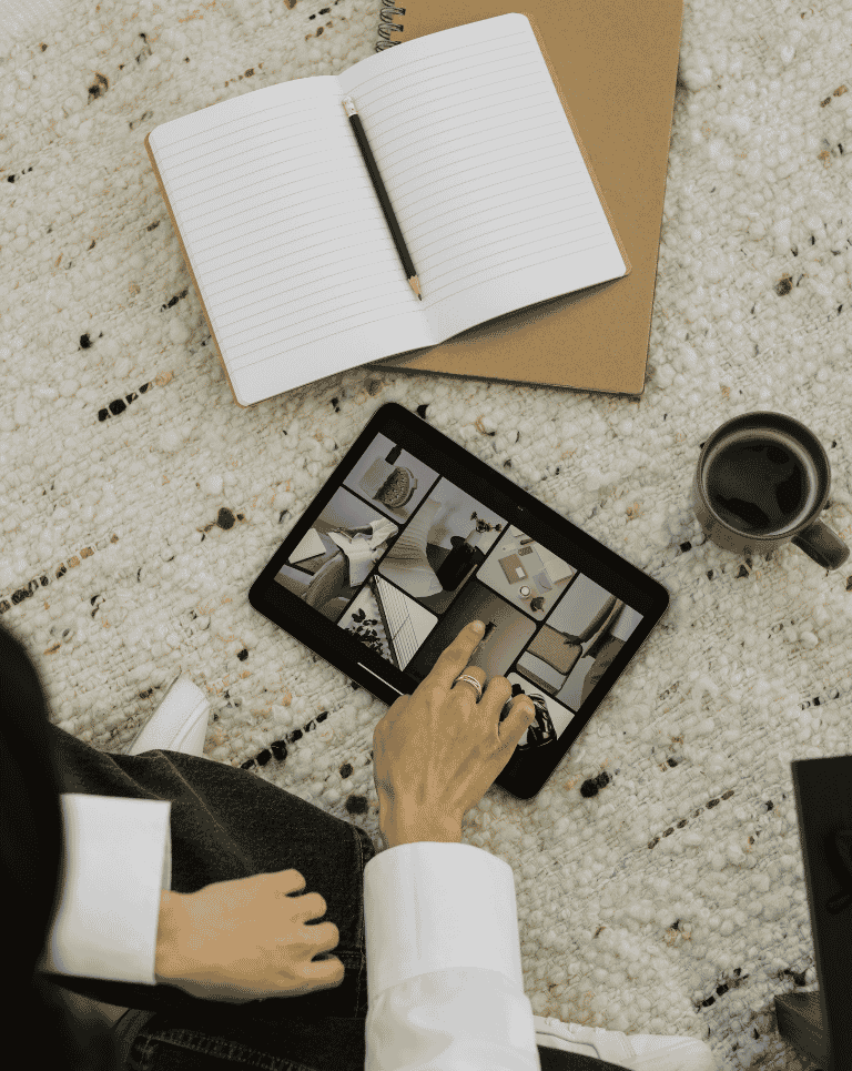It is important to understand the difference between marketing vs digital marketing.